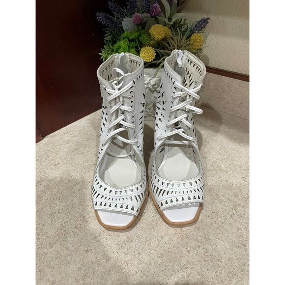 Jeffrey Campbell Rodolfo White Laser-Cut Lace-Up Open Toe Wedge Sandals Size 8 - Picture 5 of 12